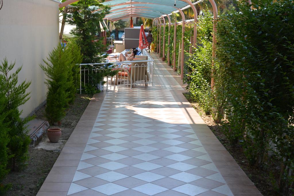 Hotel Yavuzhan 2*