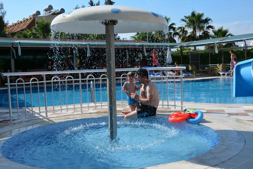 Yavuzhan Hotel Side