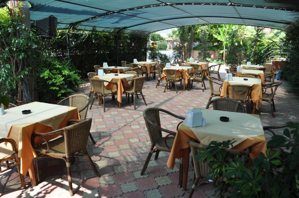 Yavuzhan Hotel Side